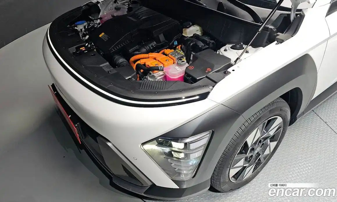 Hyundai Kona 2023 1.6 Автомат в Москве № 813643, фото 6