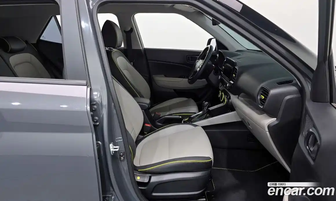 Hyundai Venue 2025 1.6 Автомат в Москве № 813679, фото 11