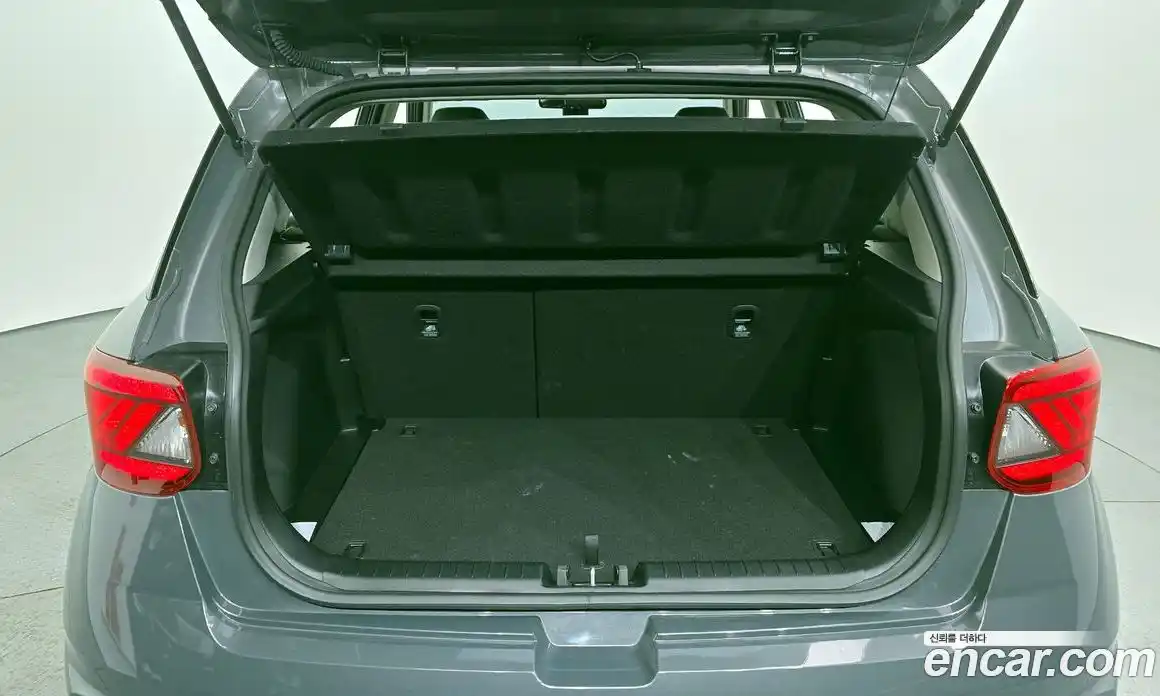 Hyundai Venue 2025 1.6 Автомат в Москве № 813679, фото 20