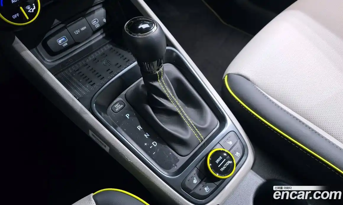 Hyundai Venue 2025 1.6 Автомат в Москве № 813679, фото 9