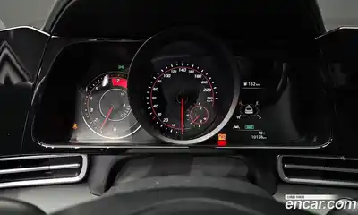 Hyundai Avante 2023 1.6 Автомат в Москве № 813763, миниатюра 8