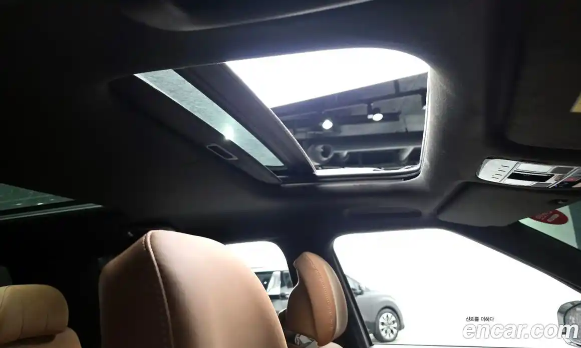 Hyundai Santa Fe 2023 2.5 Автомат в Москве № 813905, фото 18