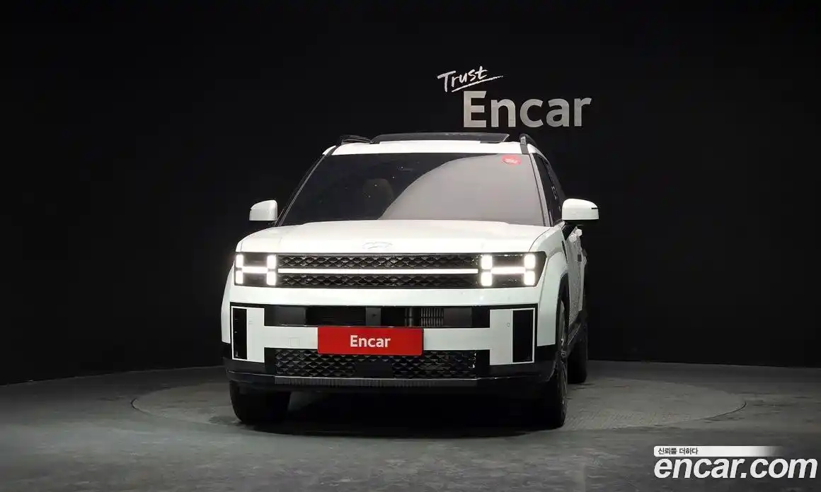 Hyundai Santa Fe 2023 2.5 Автомат в Москве № 813905, фото 3