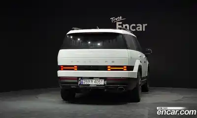 Hyundai Santa Fe 2023 2.5 Автомат в Москве № 813905, миниатюра 4