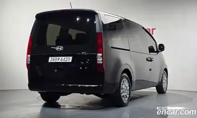 Hyundai Staria, 2025