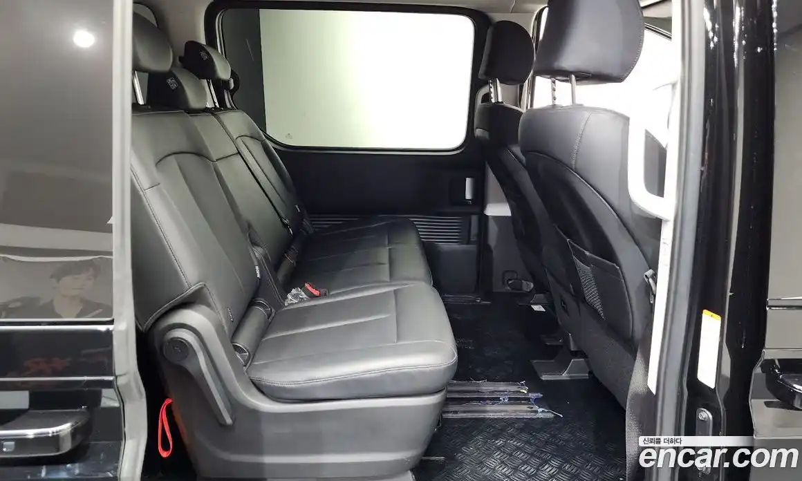 Hyundai Staria 2025 1.6 Автомат в Москве № 813906, фото 11