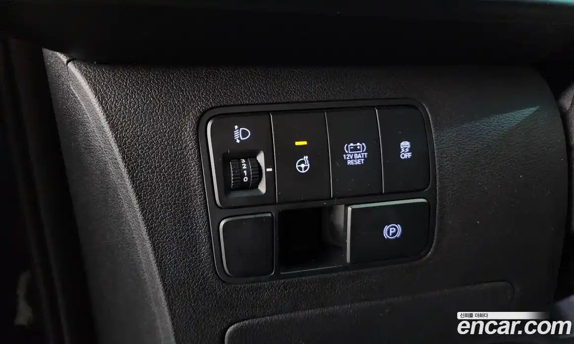 Hyundai Staria 2025 1.6 Автомат в Москве № 813906, фото 13