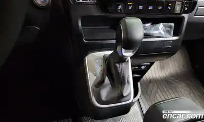 Hyundai Staria 2025 1.6 Автомат в Москве № 813906, миниатюра 8