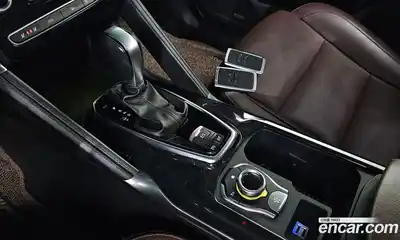 Renault QM6 2018 2.0 Автомат в Москве № 814057, миниатюра 9