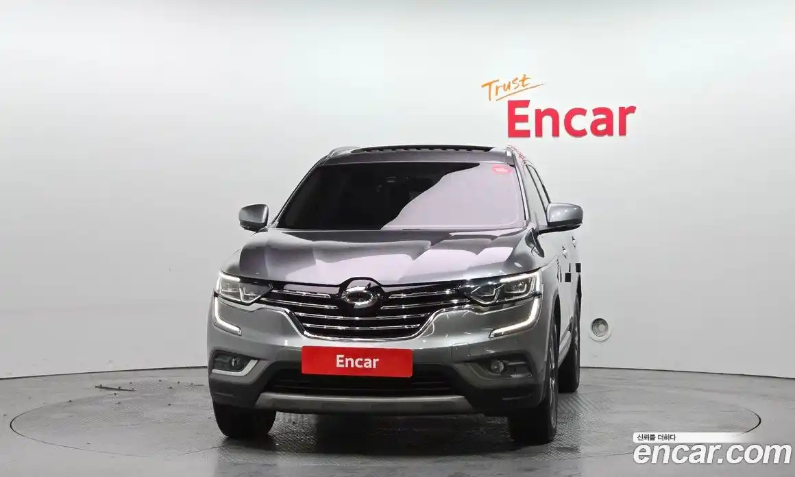 Renault QM6 2017 2.0 Автомат в Москве № 814313, фото 3