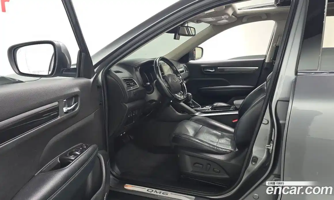 Renault QM6 2017 2.0 Автомат в Москве № 814313, фото 10