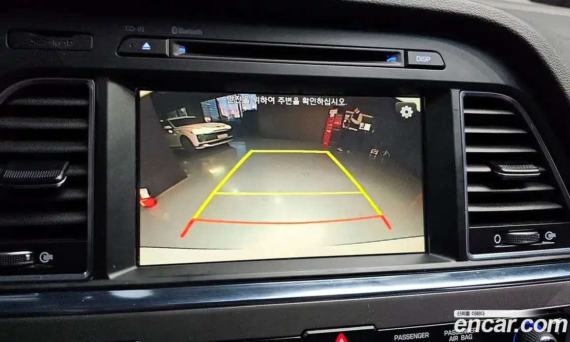 Hyundai Sonata 2017 2.0 Автомат в Москве № 814875, фото 15