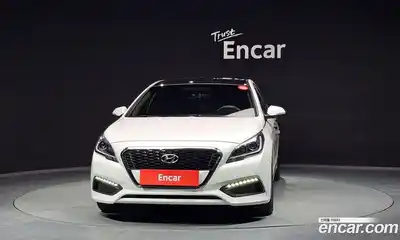 Hyundai Sonata 2017 2.0 Автомат в Москве № 814875, миниатюра 3