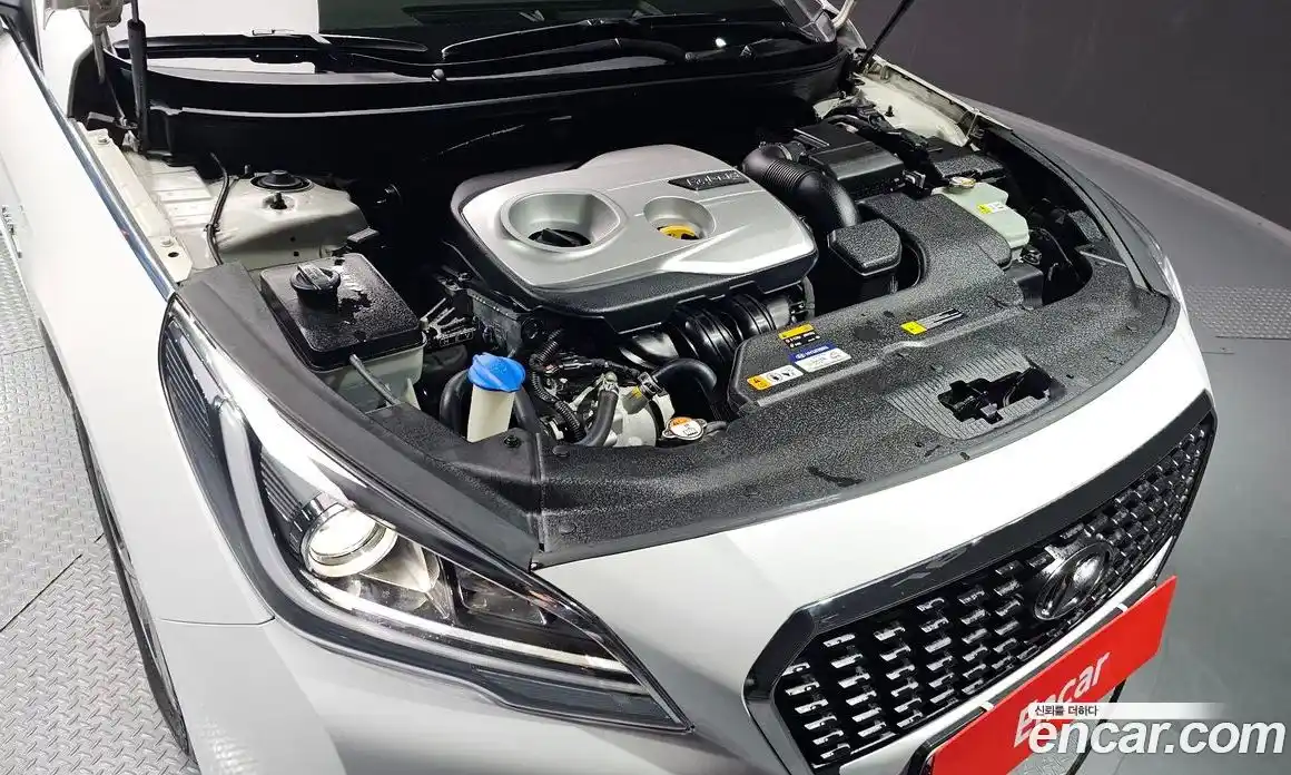 Hyundai Sonata 2017 2.0 Автомат в Москве № 814875, фото 6