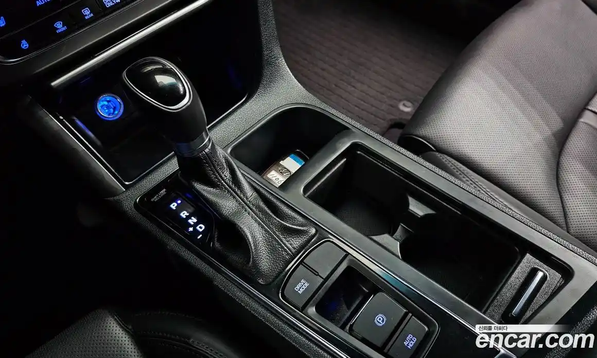 Hyundai Sonata 2017 2.0 Автомат в Москве № 814875, фото 9