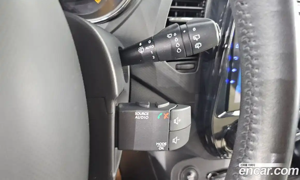 Renault QM3 2015 1.5 Автомат в Москве № 815244, фото 15