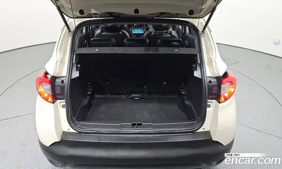 Renault QM3 2015 1.5 Автомат в Москве № 815244, фото 20