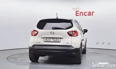 Renault QM3 2015 1.5 Автомат в Москве № 815244, миниатюра 4