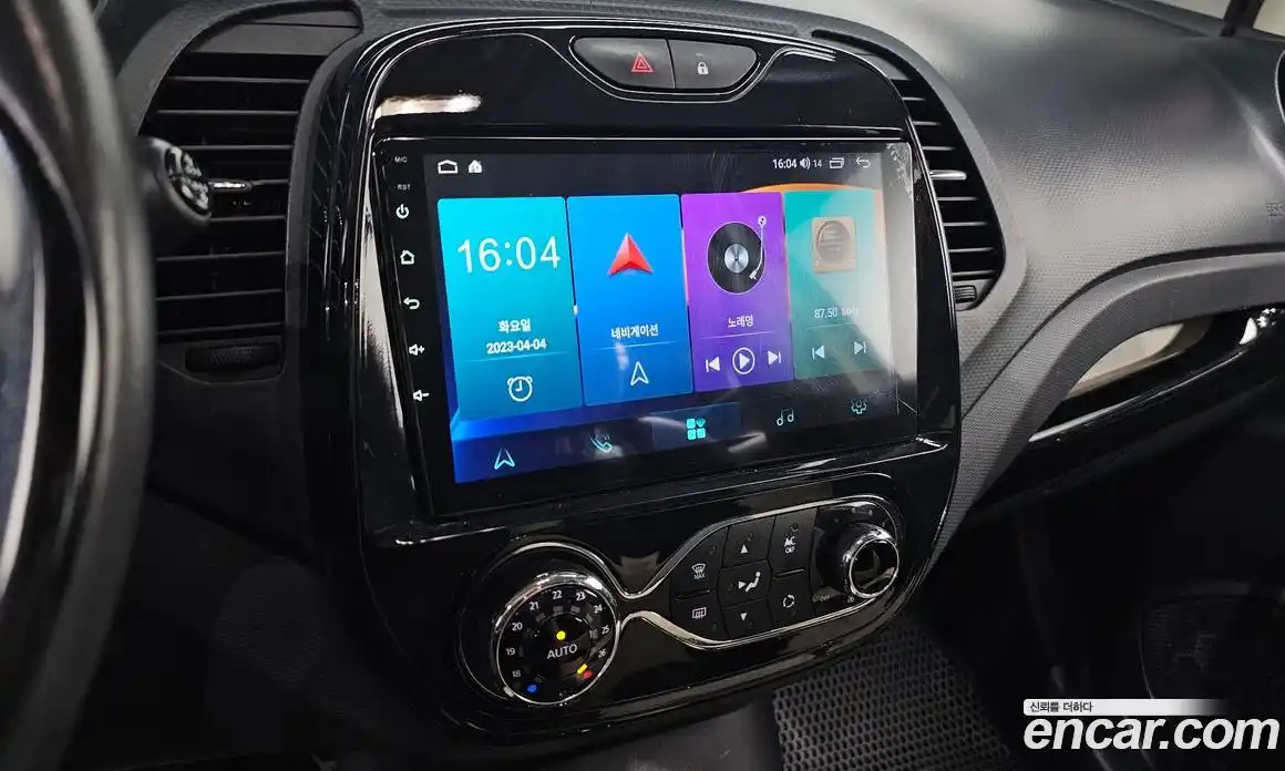 Renault QM3 2015 1.5 Автомат в Москве № 815244, фото 7