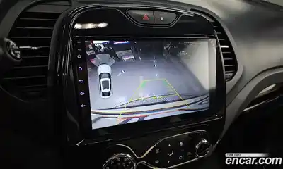 Renault QM3 2015 1.5 Автомат в Москве № 815244, миниатюра 8