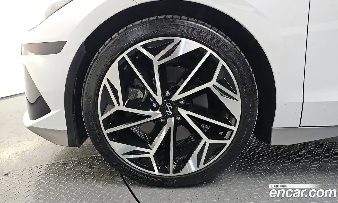 Hyundai Ioniq 6 2022 0.1 Автомат в Москве № 815409, фото 4