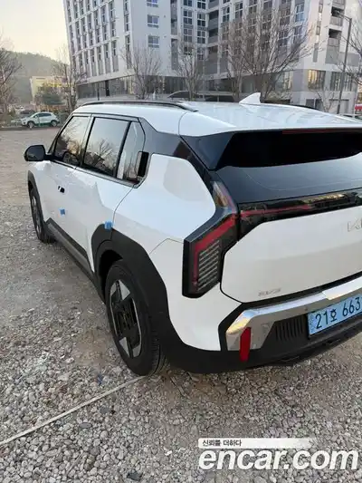 Kia EV3 2026 Автомат в Москве № 815553, миниатюра 2
