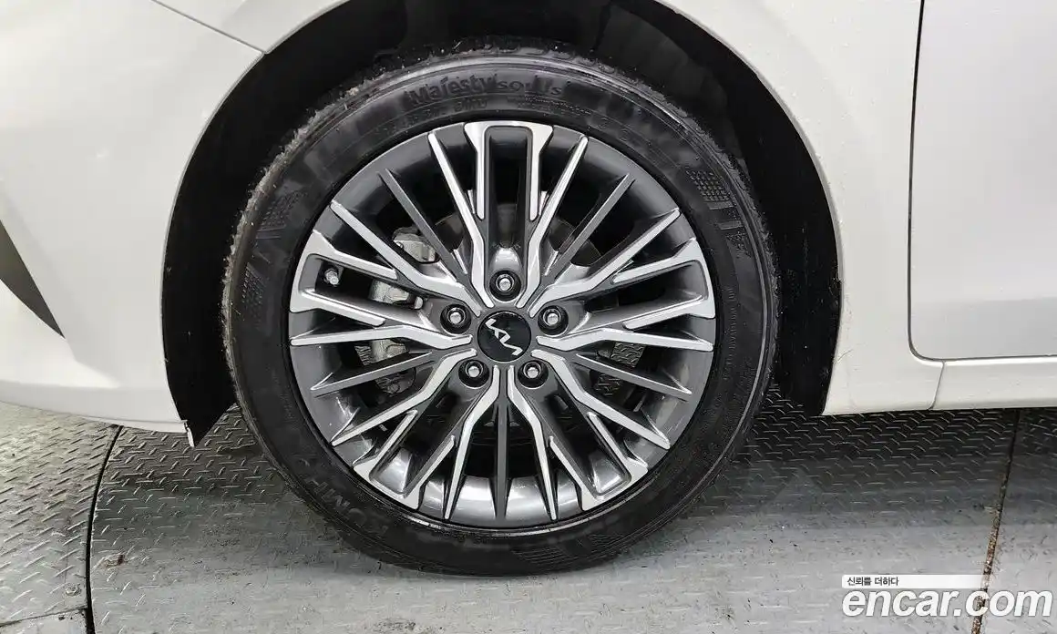 Kia K3 2024 1.6 Автомат в Москве № 815791, фото 4