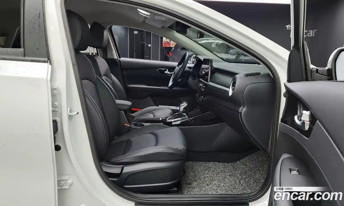 Kia K3 2024 1.6 Автомат в Москве № 815791, фото 10