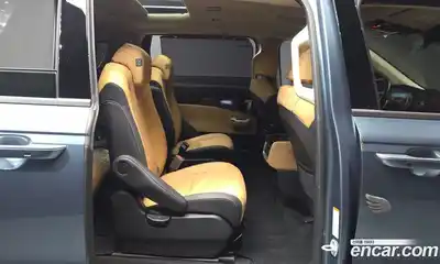 Kia Canival 2023 2.2 Автомат в Москве № 816004, миниатюра 12