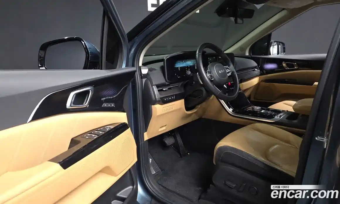 Kia Canival 2023 2.2 Автомат в Москве № 816004, фото 10