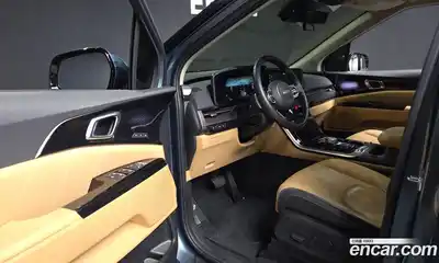 Kia Canival 2023 2.2 Автомат в Москве № 816004, миниатюра 10