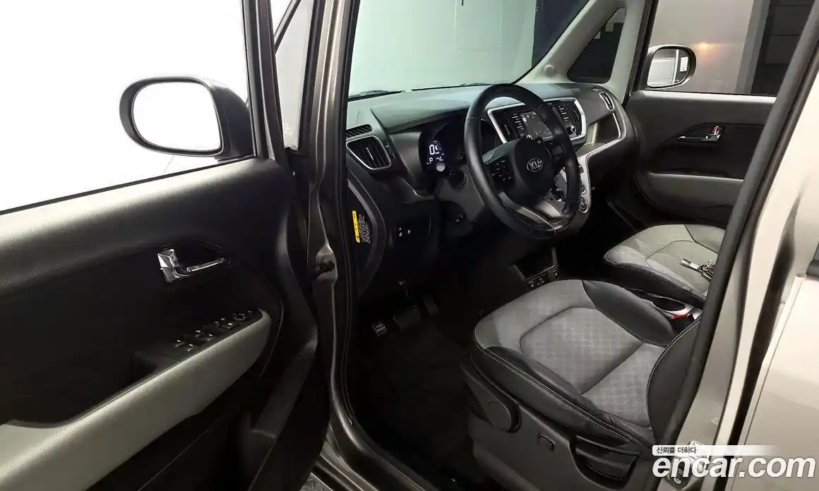 Kia Ray 2019 1.0 Автомат в Москве № 816024, фото 10