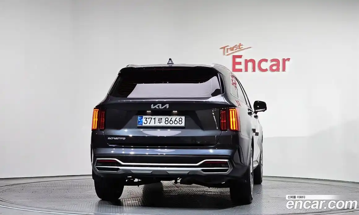 Kia Sorento 2022 2.5 Автомат в Москве № 816289, фото 3