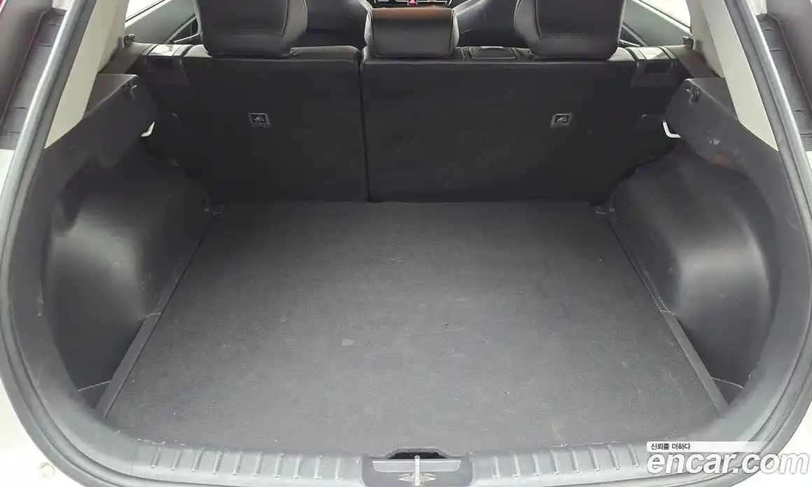 Kia Niro 2022 0.1 Автомат в Москве № 816413, фото 20