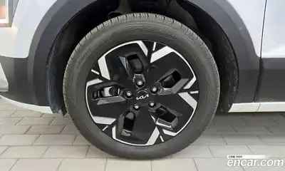 Kia Niro 2022 0.1 Автомат в Москве № 816413, миниатюра 5