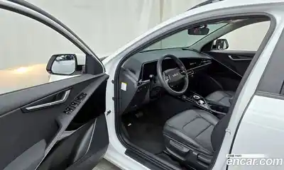 Kia Niro 2022 0.1 Автомат в Москве № 816413, миниатюра 10