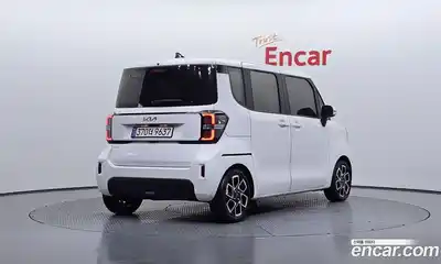 Kia Ray 2023 1.0 Автомат в Москве № 816422, миниатюра 2