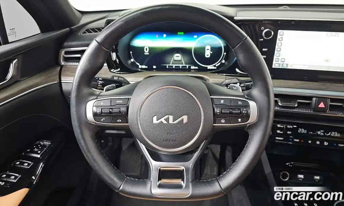 Kia K5 2023 1.6 Автомат в Москве № 816614, фото 13