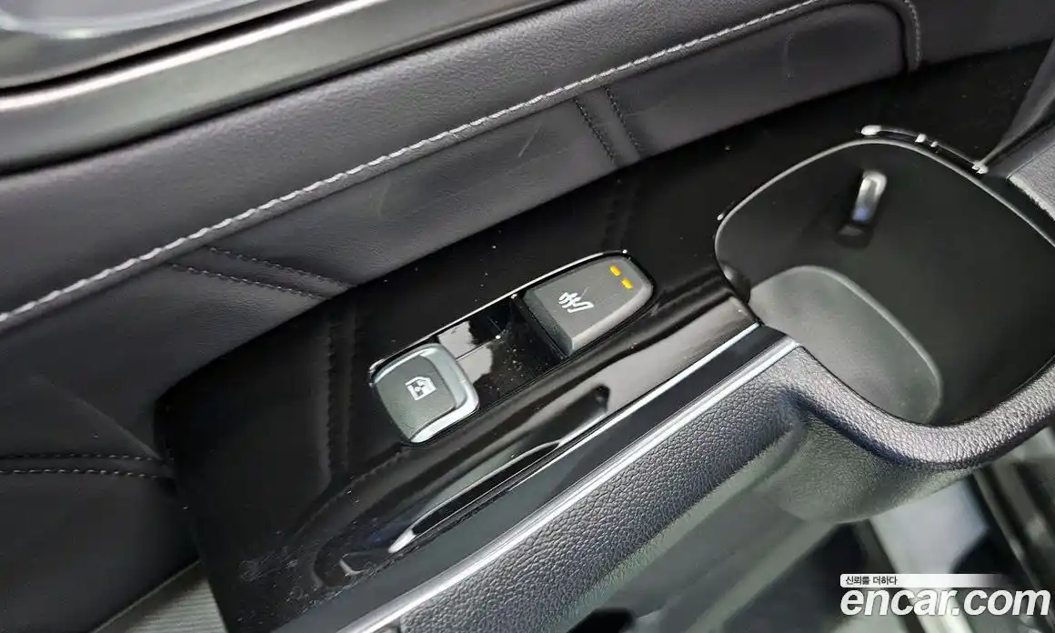 Kia Sorento 2023 2.2 Автомат в Москве № 816706, фото 19