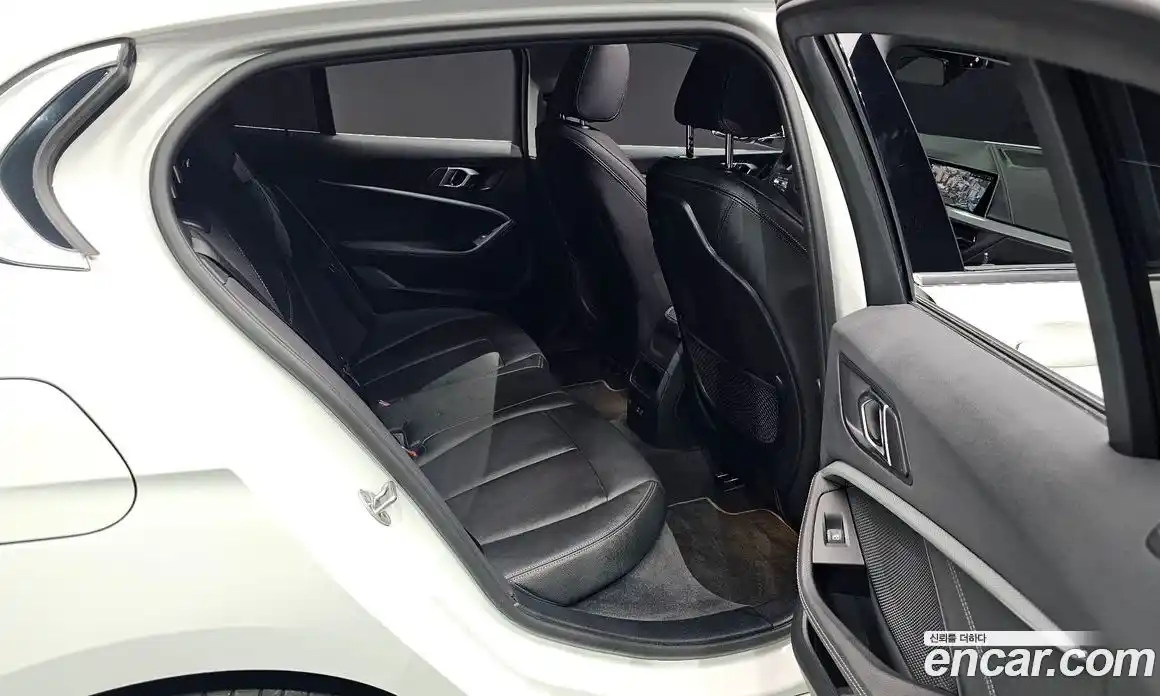 BMW 1-Series 2021 2.0 Автомат в Москве № 816932, фото 19