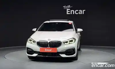 BMW 1-Series 2021 2.0 Автомат в Москве № 816932, миниатюра 3