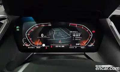 BMW 1-Series 2021 2.0 Автомат в Москве № 816932, миниатюра 9