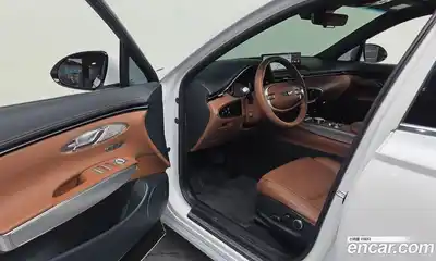 Genesis GV70 2023 2.5 Автомат в Москве № 817183, миниатюра 10