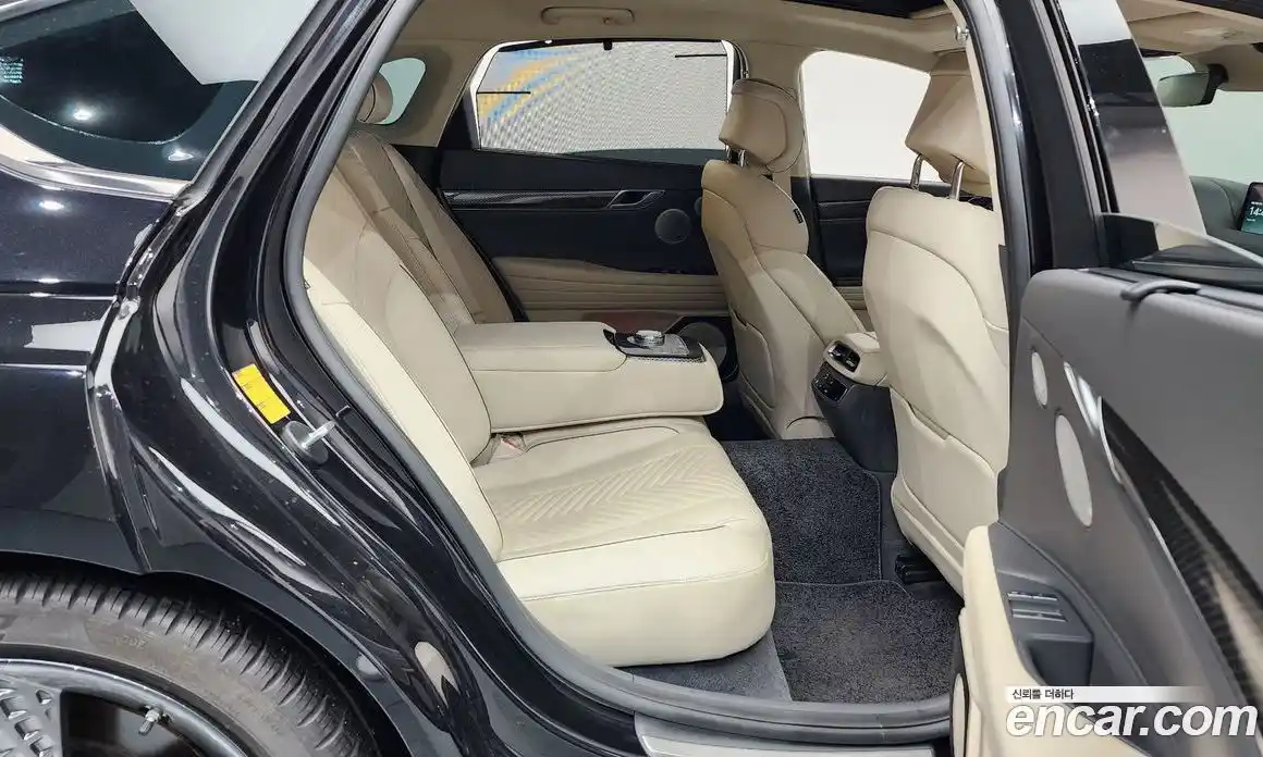 Genesis G80 2023 2.5 Автомат в Москве № 817240, фото 12