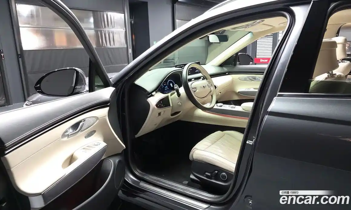 Genesis GV70 2021 2.5 Автомат в Москве № 817262, фото 10