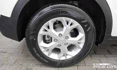 SsangYong TIBOLI 2023 1.6 Автомат в Москве № 818191, миниатюра 5