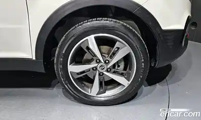 SsangYong Korando 2017 2.2 Автомат в Москве № 818298, миниатюра 5