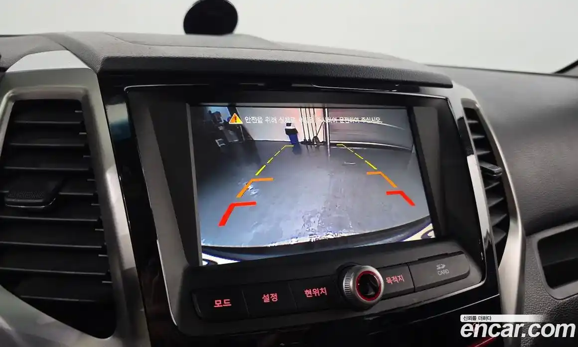 SsangYong TIBOLI 2016 1.6 Автомат в Москве № 818309, фото 18