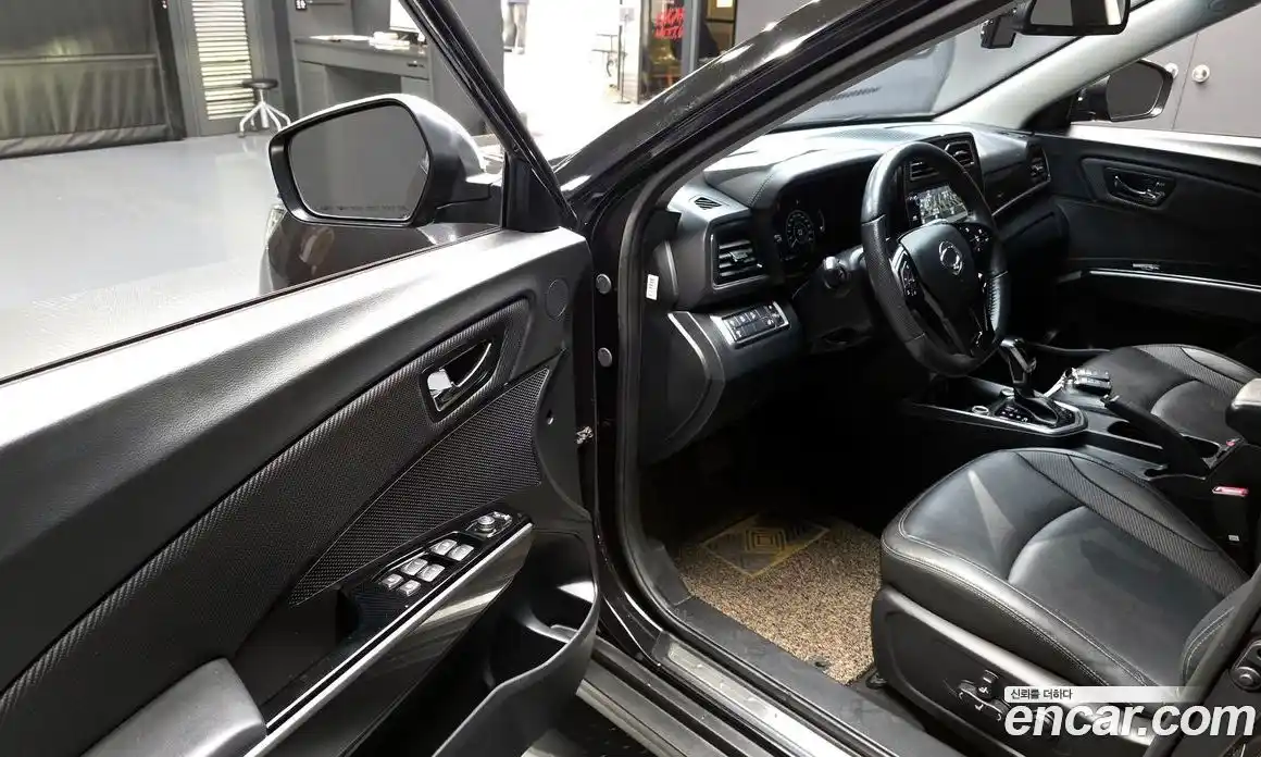 SsangYong TIBOLI 2019 1.5 Автомат в Москве № 818371, фото 11