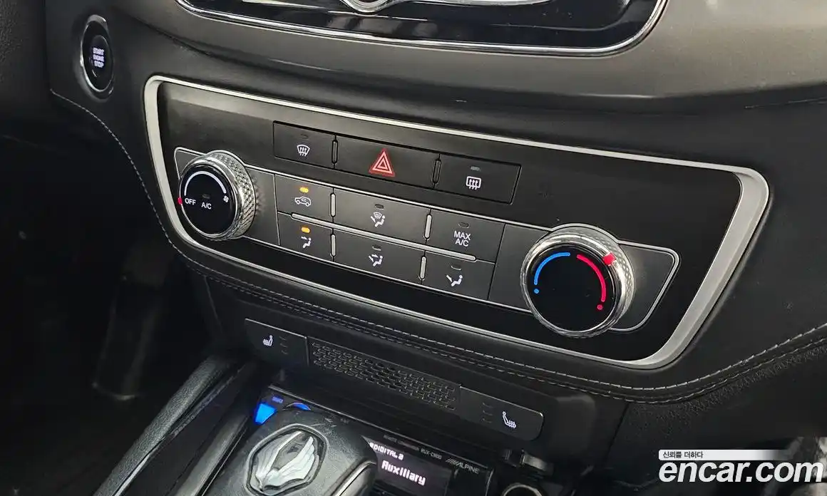 SsangYong Rexton 2018 2.2 Автомат в Москве № 818391, фото 17